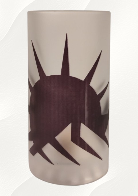 Халба черно слънце Халба черно слънце