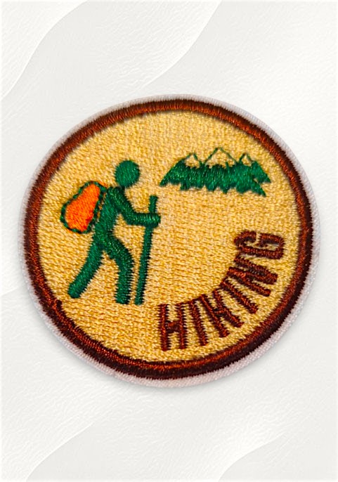 Бродиран пач за дрехи текстил и тениски - "Туризъм" 