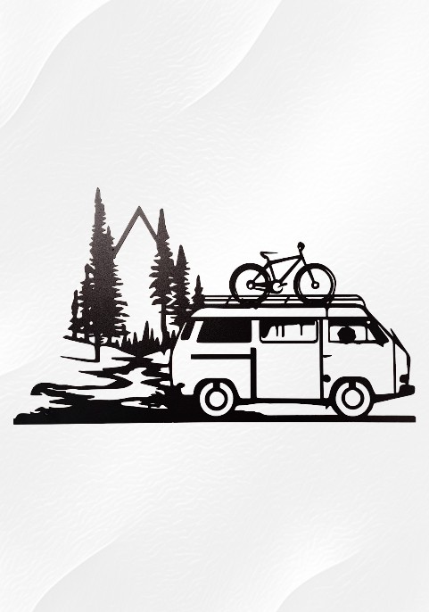Метална табела – Кемпер, велосипед и планински пейзаж | ARTISTIXLAB Метална табела – Кемпер, велосипед и планински пейзаж | ARTISTIXLAB